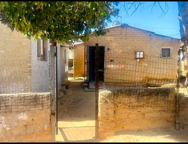 0 BEDROOM HOUSE FOR SALE IN COSMO CITY